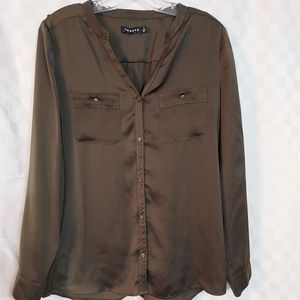 Trouve Dark Green Button Down Business Casual Size M